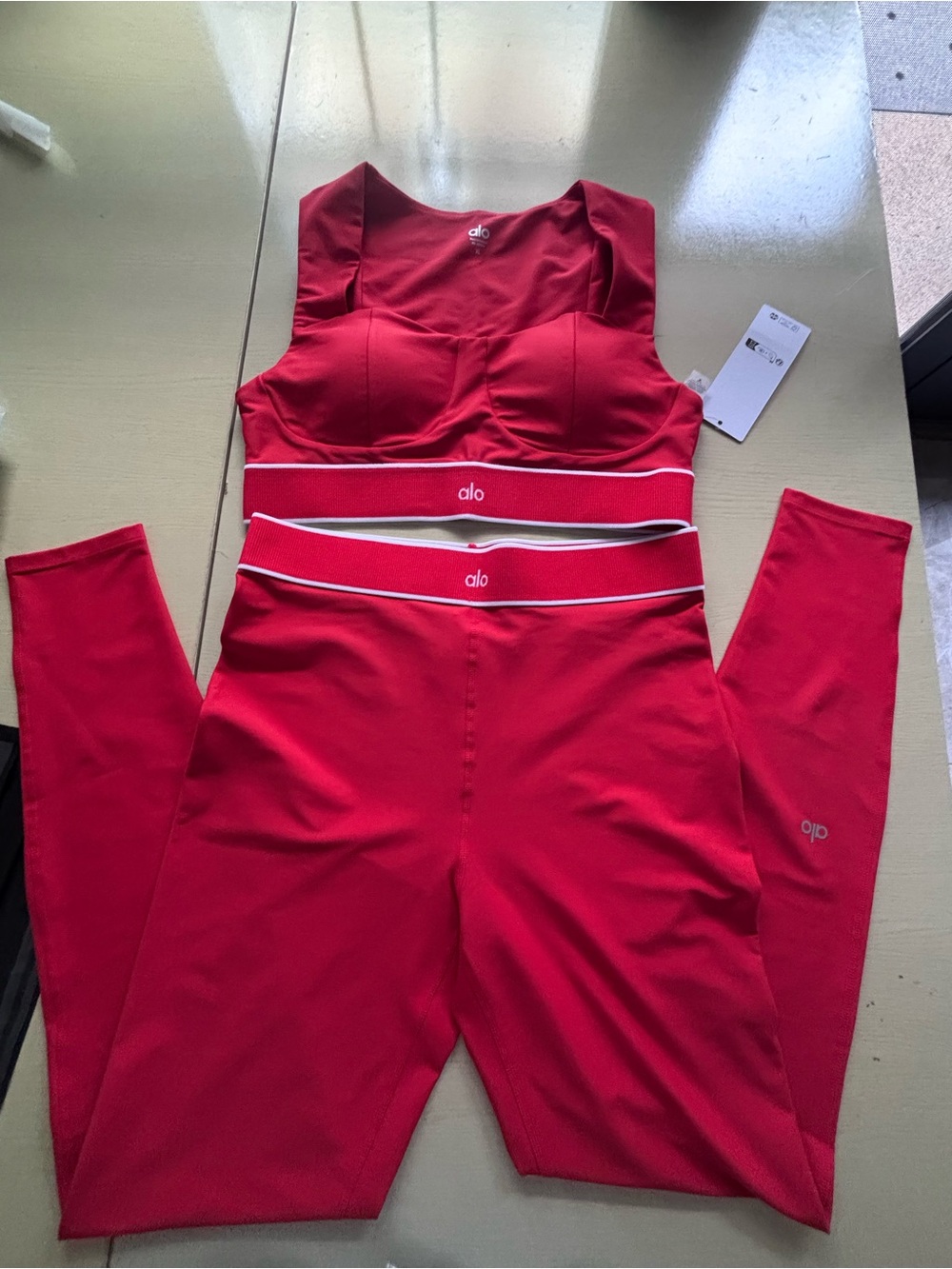 ALO Yoga Red High-Waist Leggings and Supportive Sports Bra Set